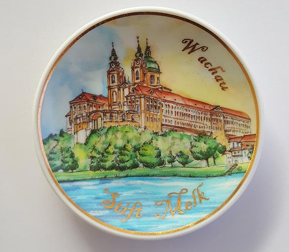 Wandteller Melk