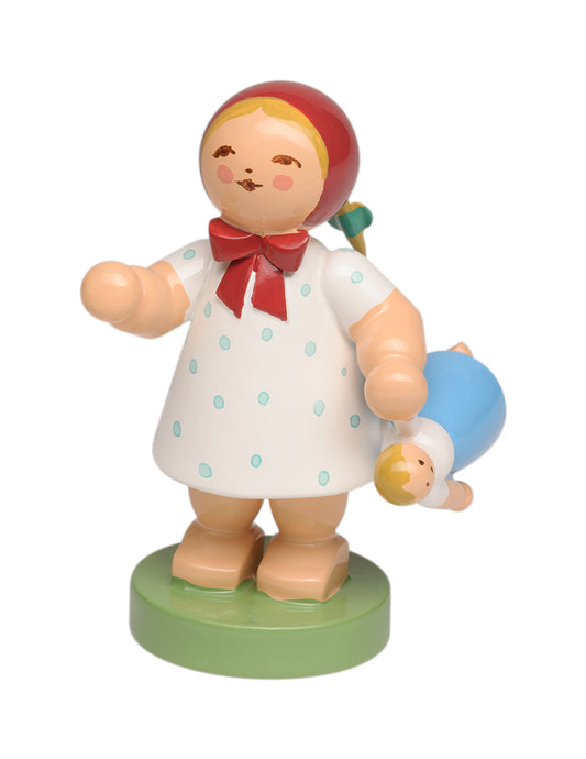 fille avec poupée