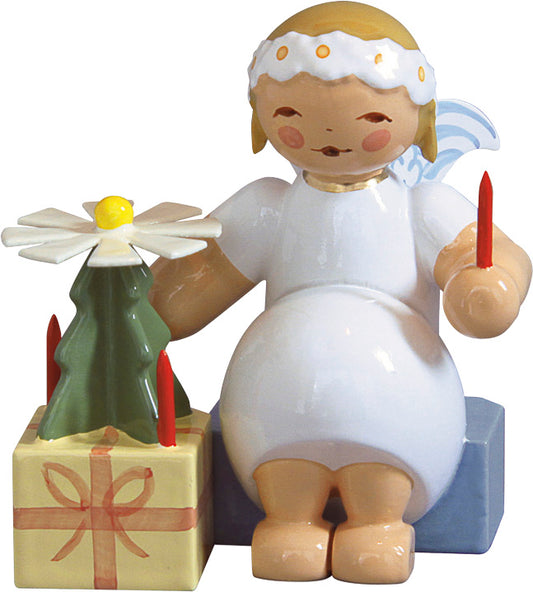 Margeritenengel mit Pyramide