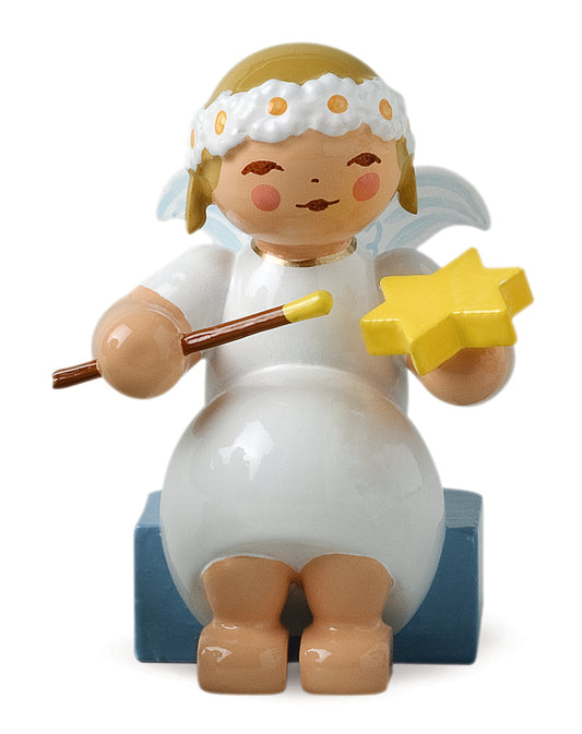 Marguerite angel with star