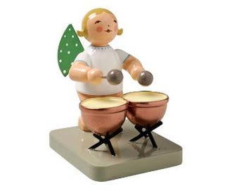 Angel with two kettle drums