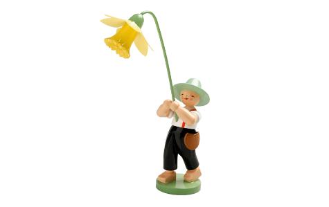 Junge mit Narzisse
